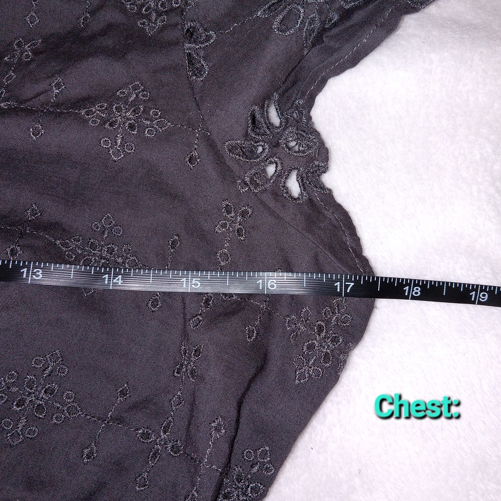 American Eagle Tiered Ruffle Smocked Eyelet Garden Party Wrap Dress Black Sz S - Picture 6 of 11